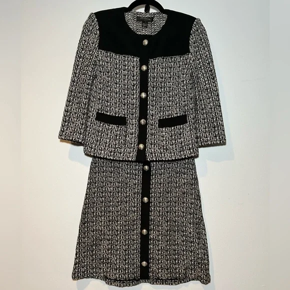St. John Classic Black and White Tweed Suit Set - Picture 1 of 10